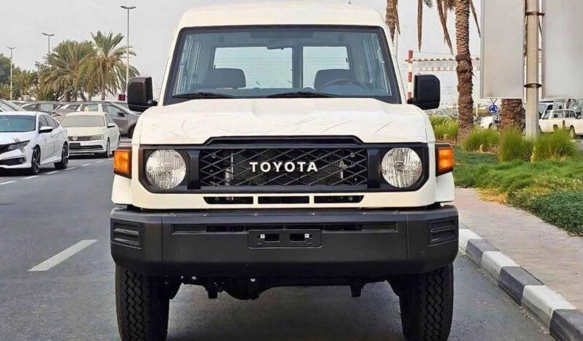 Toyota Land Cruiser 70 LC 78 HARDTOP 2.8L AT Land cruiser lc78 4.2L 3 doors  diesel V6 MY2024 FOR EXPORT ONLY