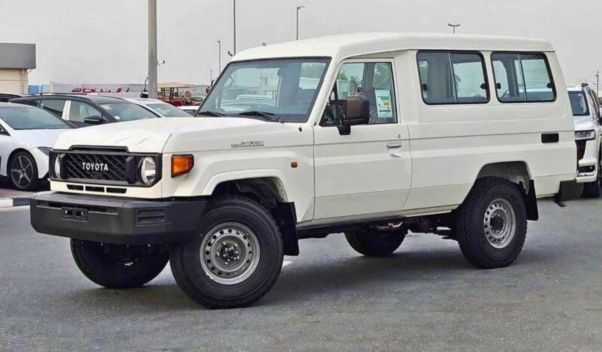 Toyota Land Cruiser 70 LC 78 HARDTOP 2.8L AT Land cruiser lc78 4.2L 3 doors  diesel V6 MY2024 FOR EXPORT ONLY-1-0