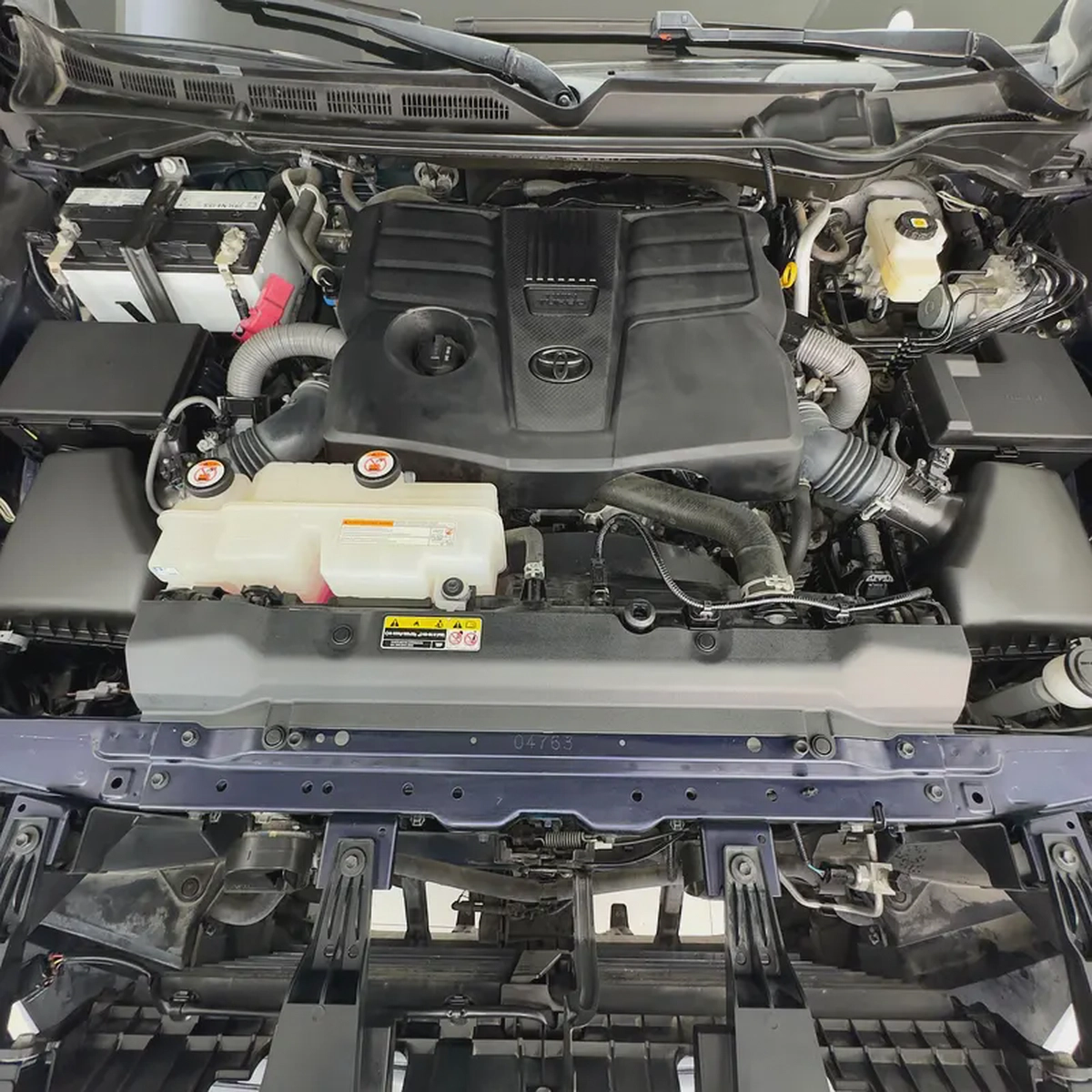 2023 Toyota Tundra Limited-12-12