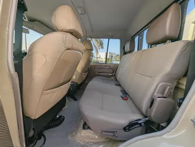 2016 Toyota Land Cruiser 70 Series LC 79 LX - DIESEL - GCC Specs - Ready for Adventure!-13
