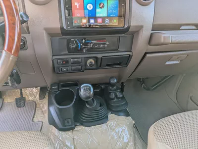 2016 Toyota Land Cruiser 70 Series LC 79 LX - DIESEL - GCC Specs - Ready for Adventure!-4