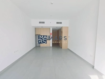Balcony Studio | Apartment | Open Wide View | Corner Unit-18