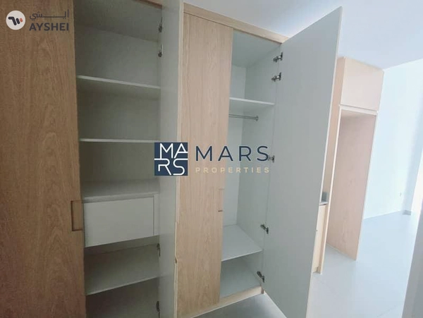 Balcony Studio | Apartment | Open Wide View | Corner Unit