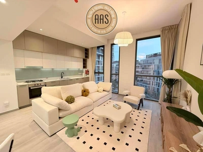 BRAND NEW & LUXURY 1BHK FURNISHED WITH 1 PARKING-0