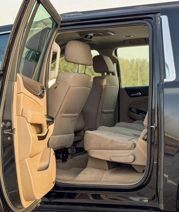 GMC Yukon XL SLE 5.3L RWD | SLE 5.3L | 2020 Model, GCC | Excellent Condition | Monthly Installment