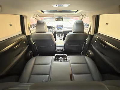 Single Owner 2018 LEXUS NX300 PLATINUM Canadian Specs (Accident Free)-9