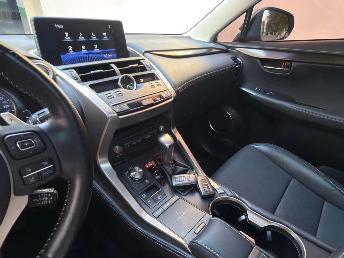 Single Owner 2018 LEXUS NX300 PLATINUM Canadian Specs (Accident Free)-13-13