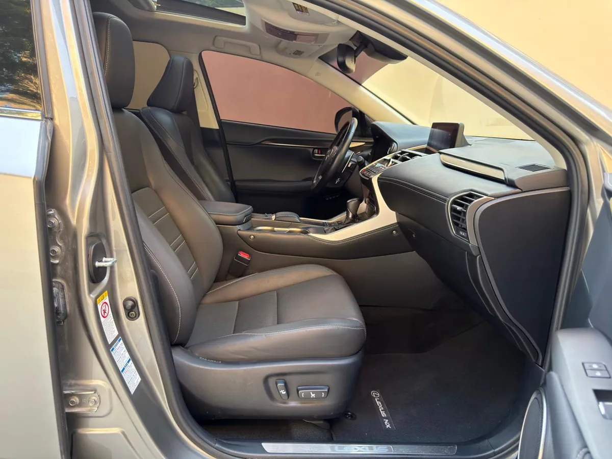 Single Owner 2018 LEXUS NX300 PLATINUM Canadian Specs (Accident Free)-8-8