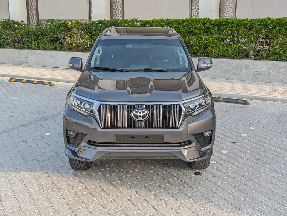 TOYOTA PRADO 2010 FACELIFTED 2023 WITH INTERIOR AND EXTERIOR GCC FULL OPTION IN EXCELLENT CONDITION-17-17