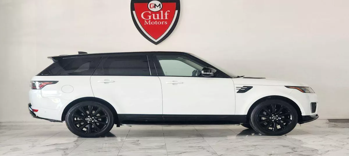 Land Rover Range Rover Sport HSE DYNAMIC 3.0L-6CYL- Excellent Condition American Specs-4-0