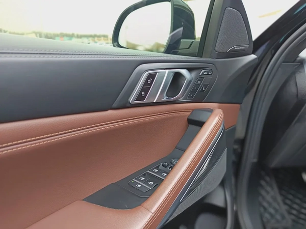 BMW X6 xDrive40i 2020 GCC Specs - Luxury  Performance