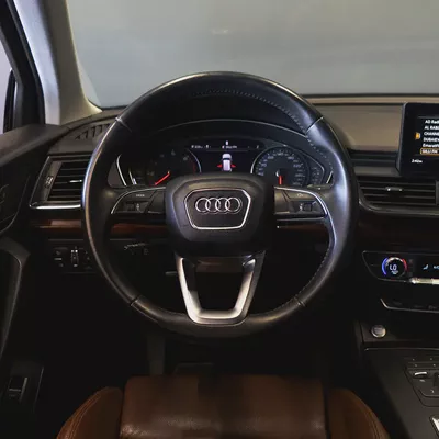 AED 1,436 p.m • 0% Downpayment • Audi Q5 • 1 Year Warranty-9