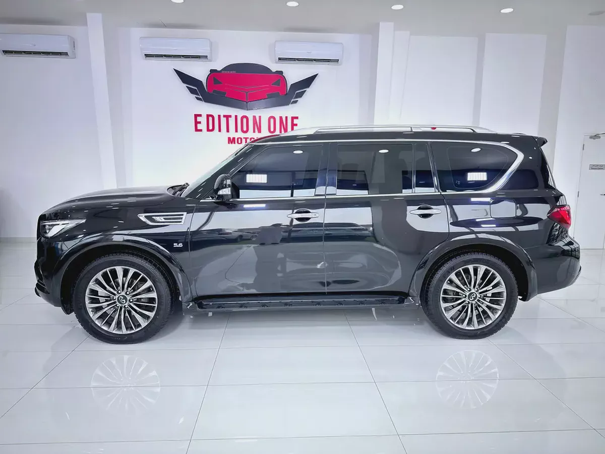 2020 Infiniti QX80 Luxury - GCC Specs - Full Service History-3-3