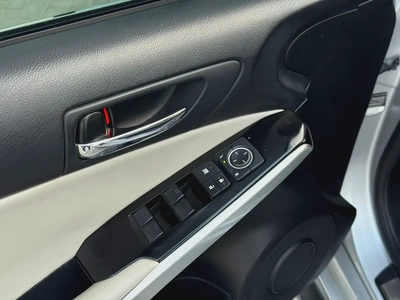 Lexus IS250 - 2014  American specs, in excellent condition, requires no maintenance.-13