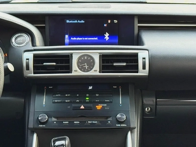 Lexus IS250 - 2014  American specs, in excellent condition, requires no maintenance.-8