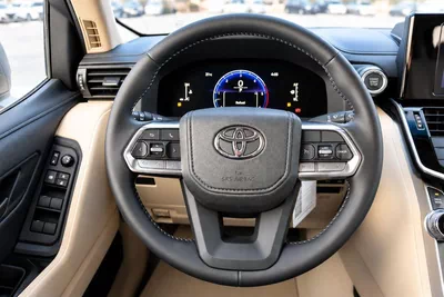 Toyota Land Cruiser GXR LAND CRUISER GXR DIESEL 3.3-12