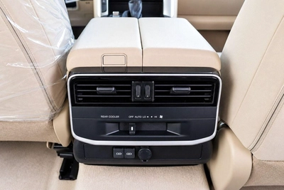 Toyota Land Cruiser GXR LAND CRUISER GXR DIESEL 3.3-14