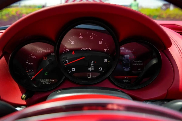 2015 Porsche Boxster GTS - GCC Specs