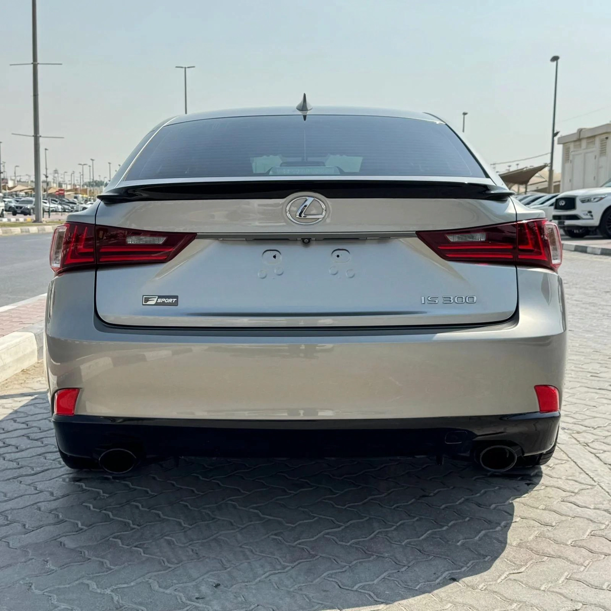 IS300 AWD 2016 | SILVER ( REF-ACD )-3-3