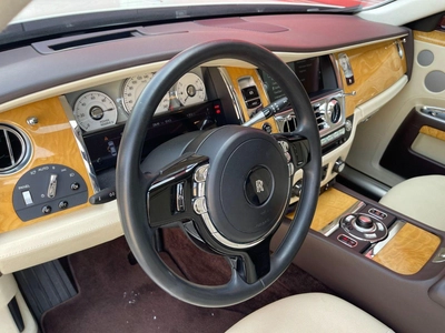 Rolls Royce Ghost SWB-5