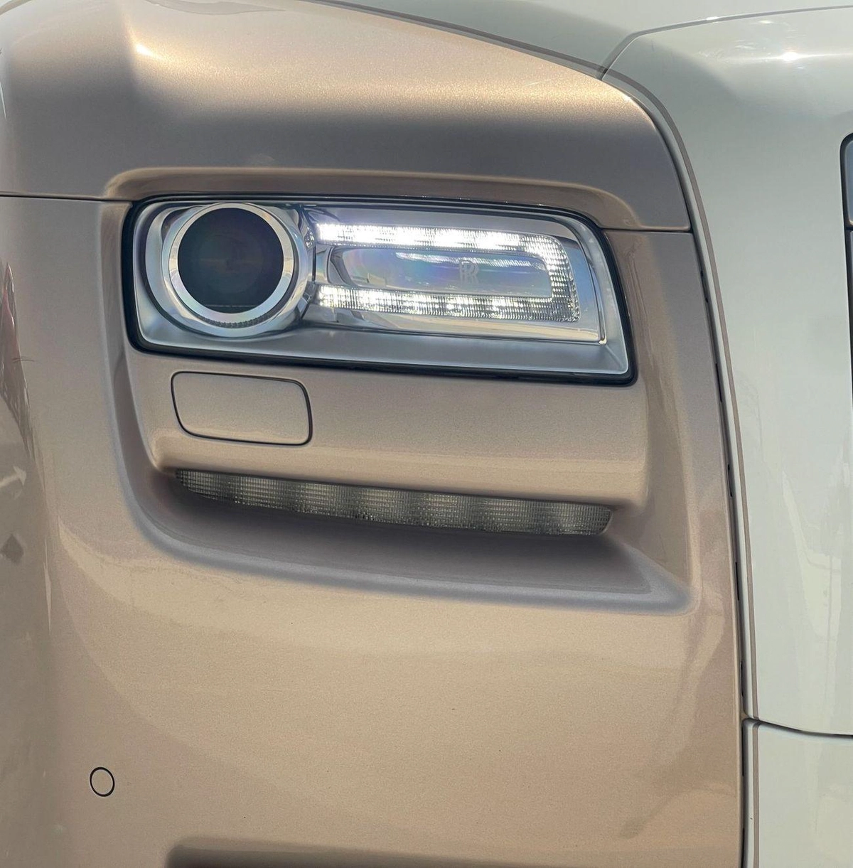 Rolls Royce Ghost SWB-11-0