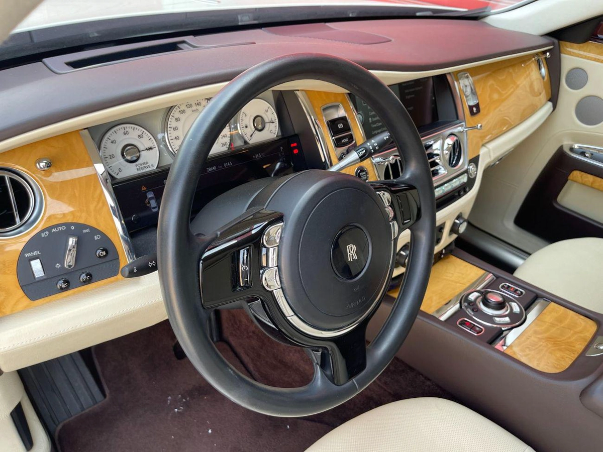 Rolls Royce Ghost SWB-5-0
