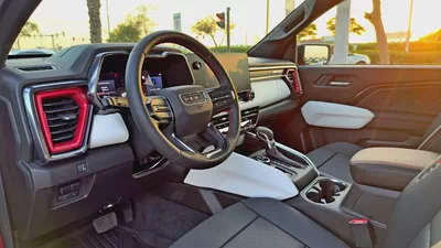 2025 GMC Canyon AT4X, Dealer Warranty and Service Package, GCC Specs-7