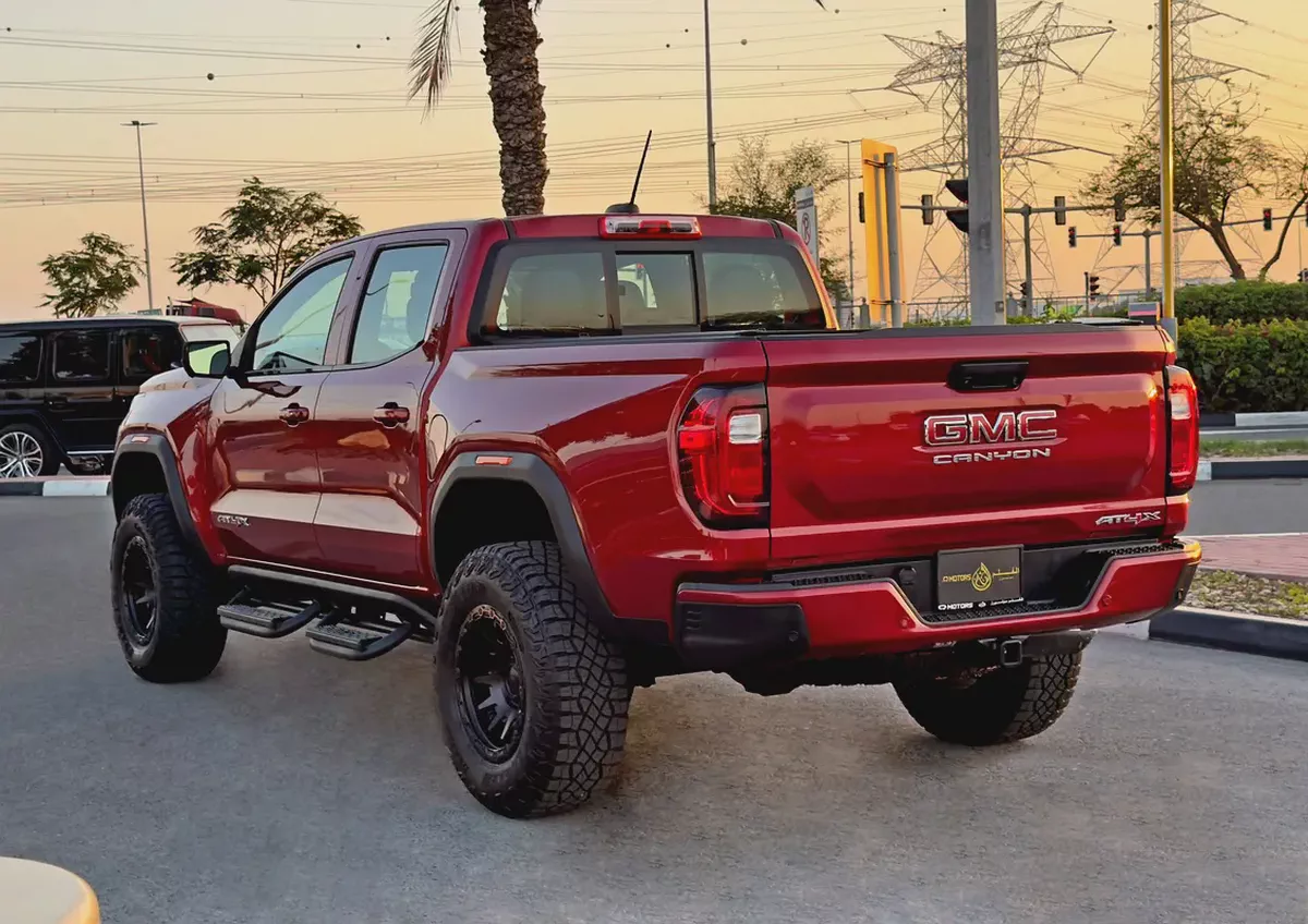 2025 GMC Canyon AT4X, Dealer Warranty and Service Package, GCC Specs-4-4