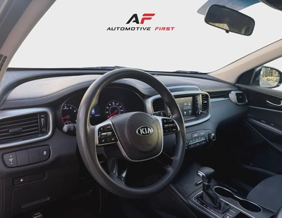Free of Accident - Original Paint | 2020 Kia Sorento S | American Specs-4