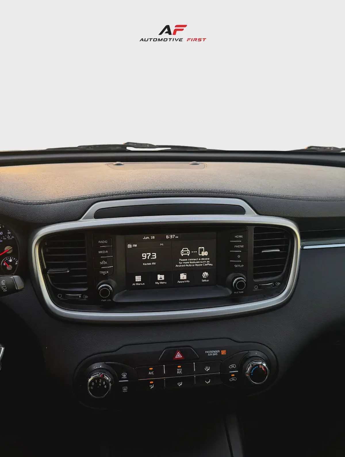 Free of Accident - Original Paint | 2020 Kia Sorento S | American Specs