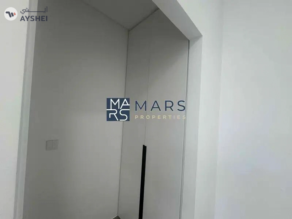 The Cozy & Modern Living Style Brand New 5 Bedroom villa in Masaar