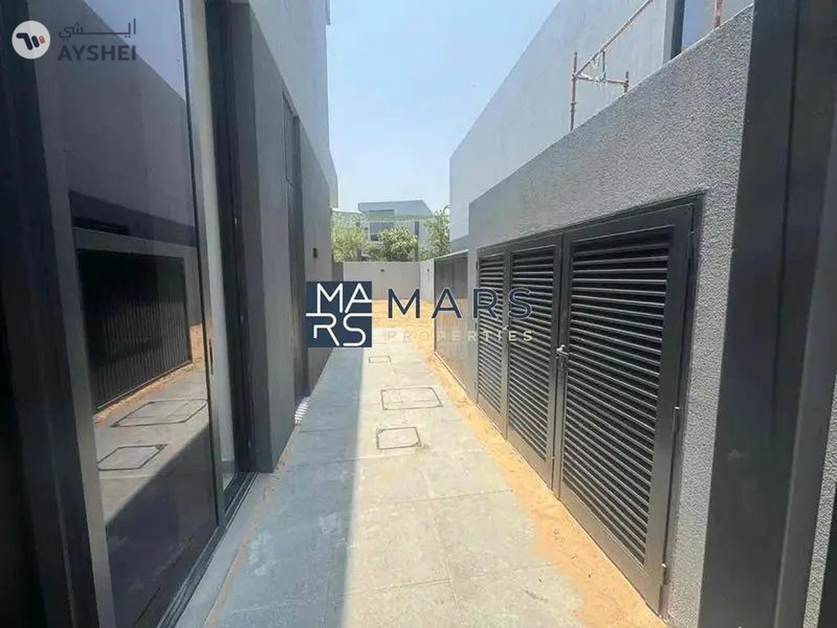 The Cozy & Modern Living Style Brand New 5 Bedroom villa in Masaar