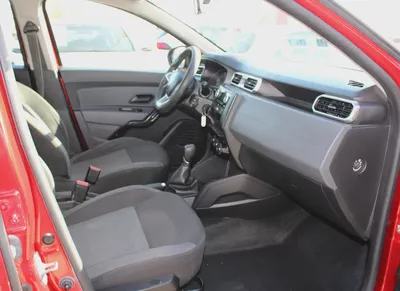 Renault Duster SE 2023 | GCC Specs | Low Mileage | Warranty-9