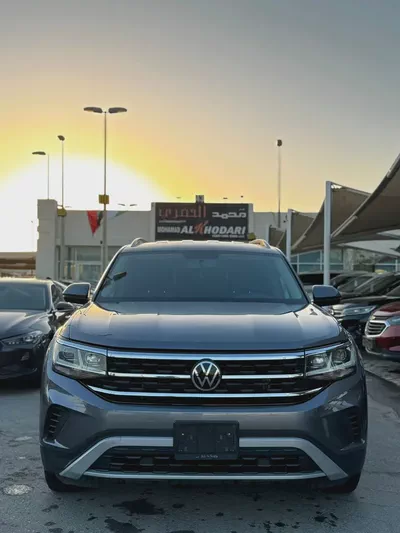 (2022) VOLKSWAGEN TERAMONT //GCC// LOW MILLAGE//ORIGINAL PAINT//EXCELLENT CONDITION//-3