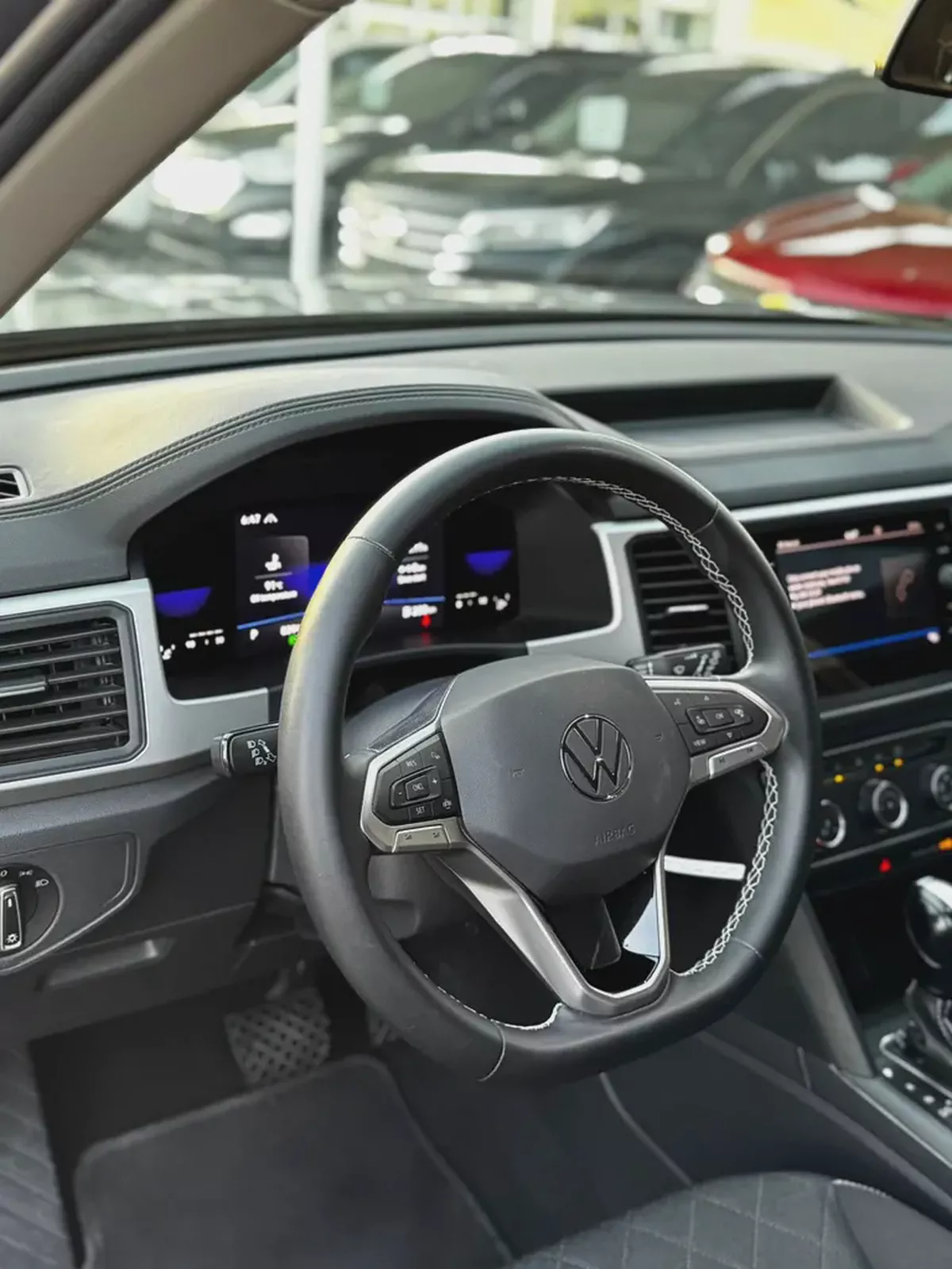 (2022) VOLKSWAGEN TERAMONT //GCC// LOW MILLAGE//ORIGINAL PAINT//EXCELLENT CONDITION//-14-14