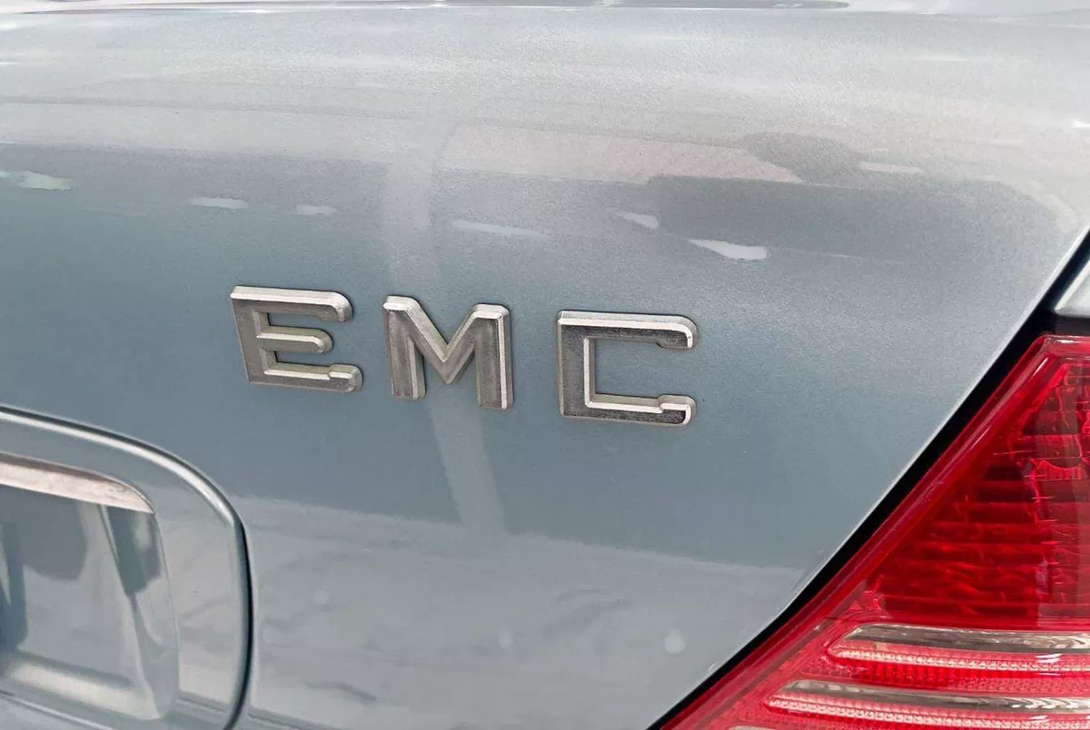 Mercedes Benz S500 STANDARD STD V8 5.0L-8CYL - EXCELLENT CONDITION - VAT INCLUSIVE PRICE-12-0