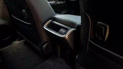 Toyota Fortuner VX2 PLUS TOYTA FORTUNER 2.8 DIESEL FULL PTION AT 4X4-18