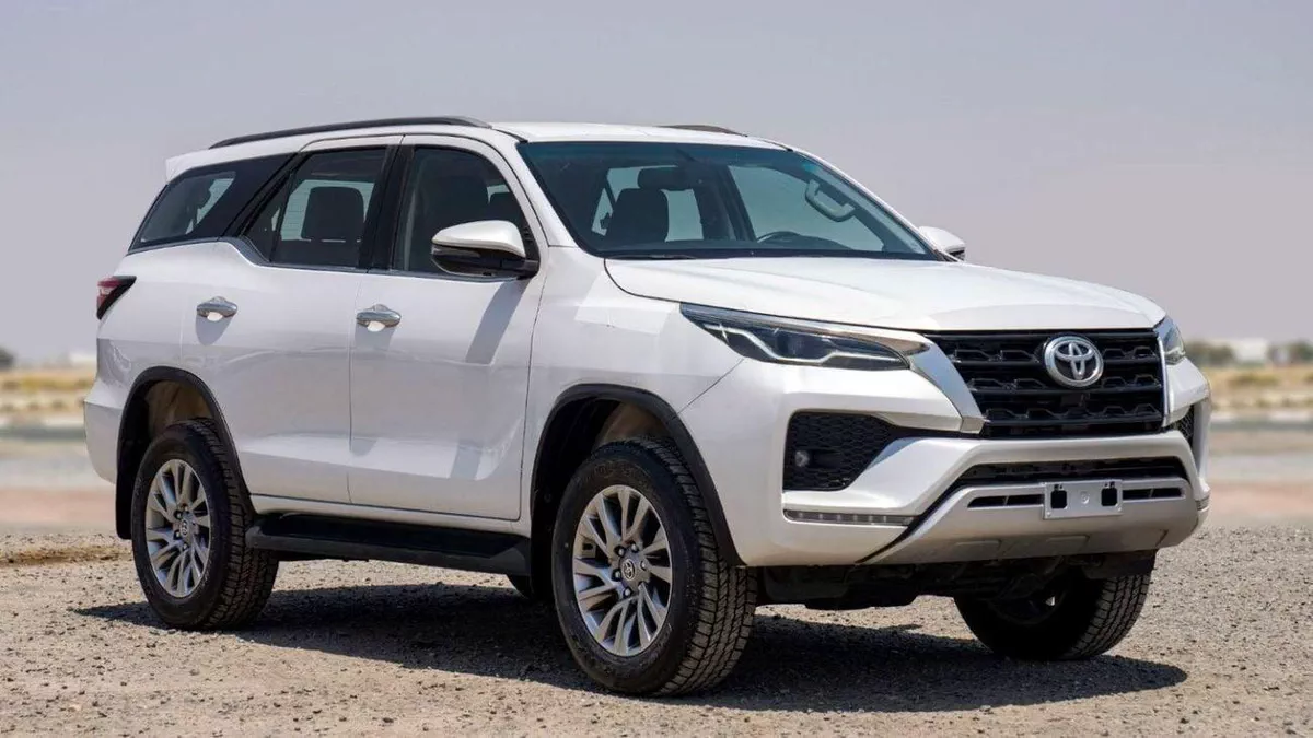 Toyota Fortuner VX2 PLUS TOYTA FORTUNER 2.8 DIESEL FULL PTION AT 4X4