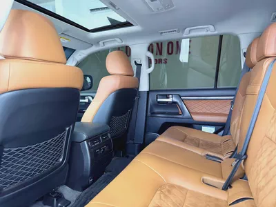 Toyota Land Cruiser 2021 GXR Grand Touring - GCC Specs - Immaculate Condition-6