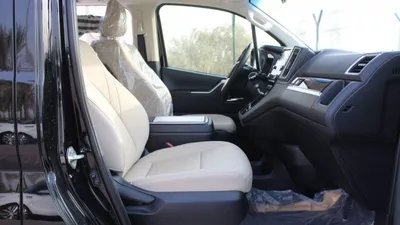 Toyota Granvia PREMIUM TOYOTA GRANVIA 2.8L WAGON 6 SEATS AT WG3-2