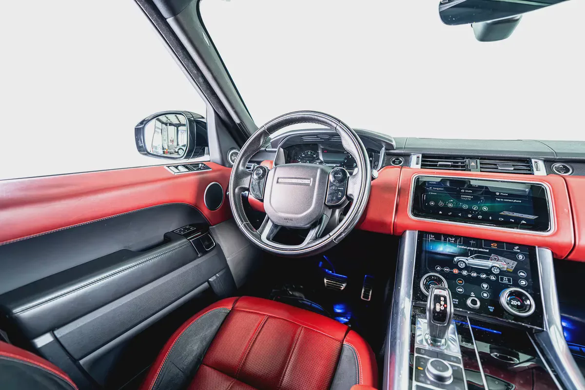 Range Rover Sport V8 Dynamic-GCC-22 Inch Rims-Black Contracting Roof-Red Interior-15-15