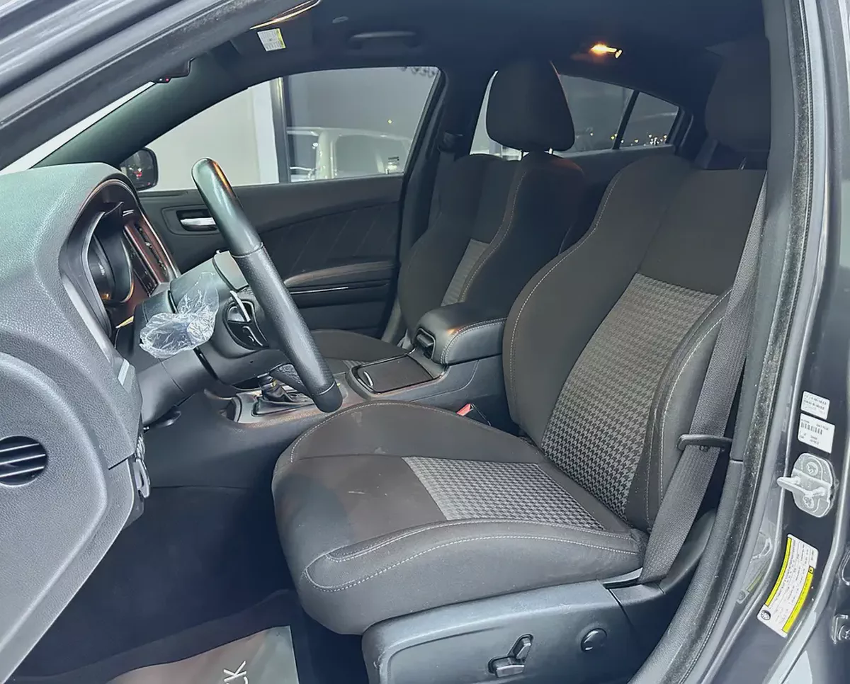 2021 Dodge Charger GT - American Specs - Excellent Condition-7-7