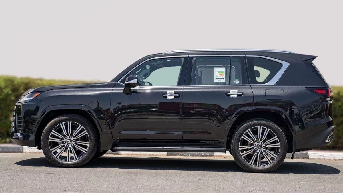 Lexus LX600 SIGNATURE LEXUS LX600 ASHWOOD EDITION 3.5P AT MY2024– BLACK-7-0