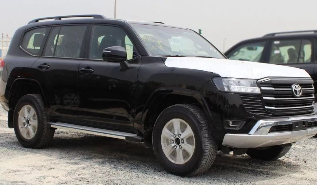 Toyota Land Cruiser GXR LAND CRUISER GXR 4.0L V6 PETROL