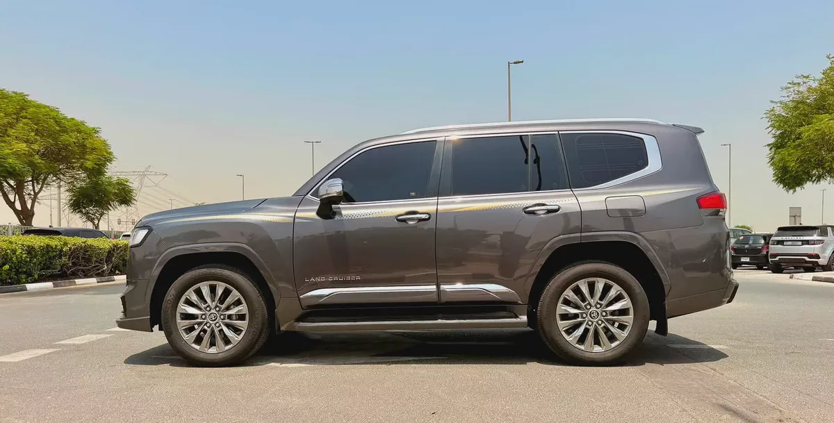 Toyota Land Cruiser 3.5L VXR 2022 GCC Specs Very Good Condition