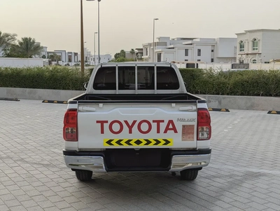 Toyota Hilux Double Cab 4X2 GCC Premium Condition Clean Inside Out With Low KM-13