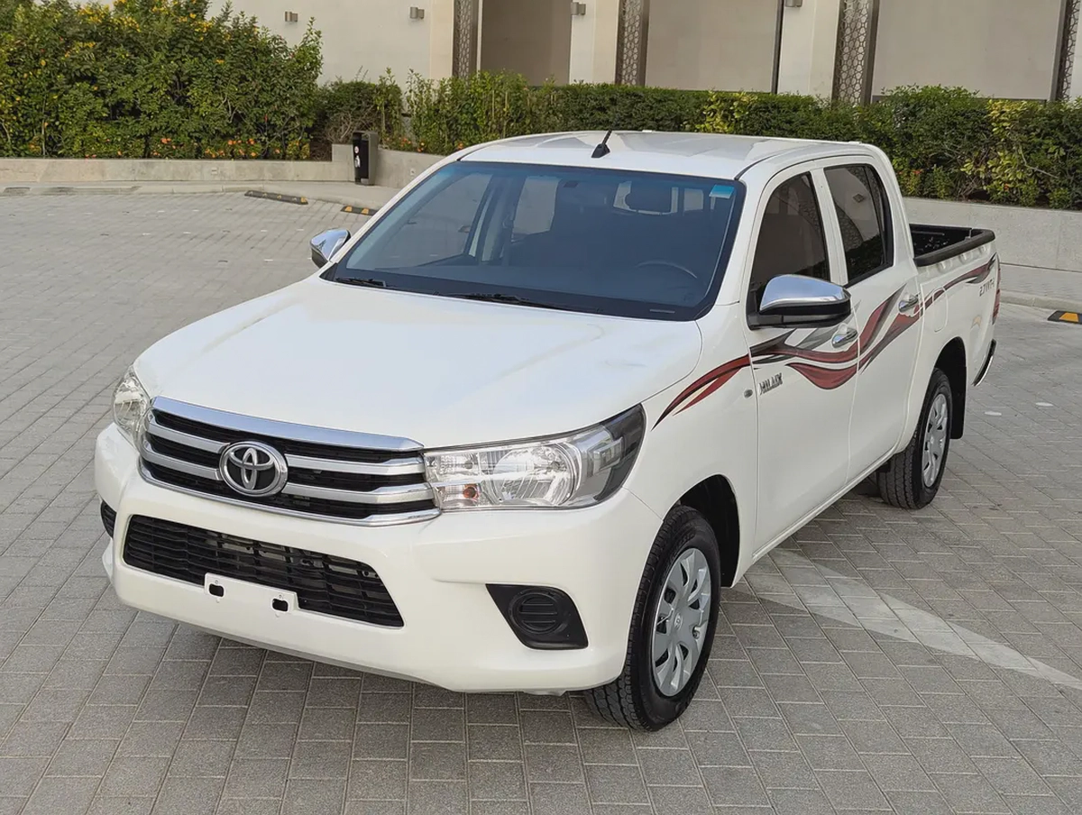 Toyota Hilux Double Cab 4X2 GCC Premium Condition Clean Inside Out With Low KM