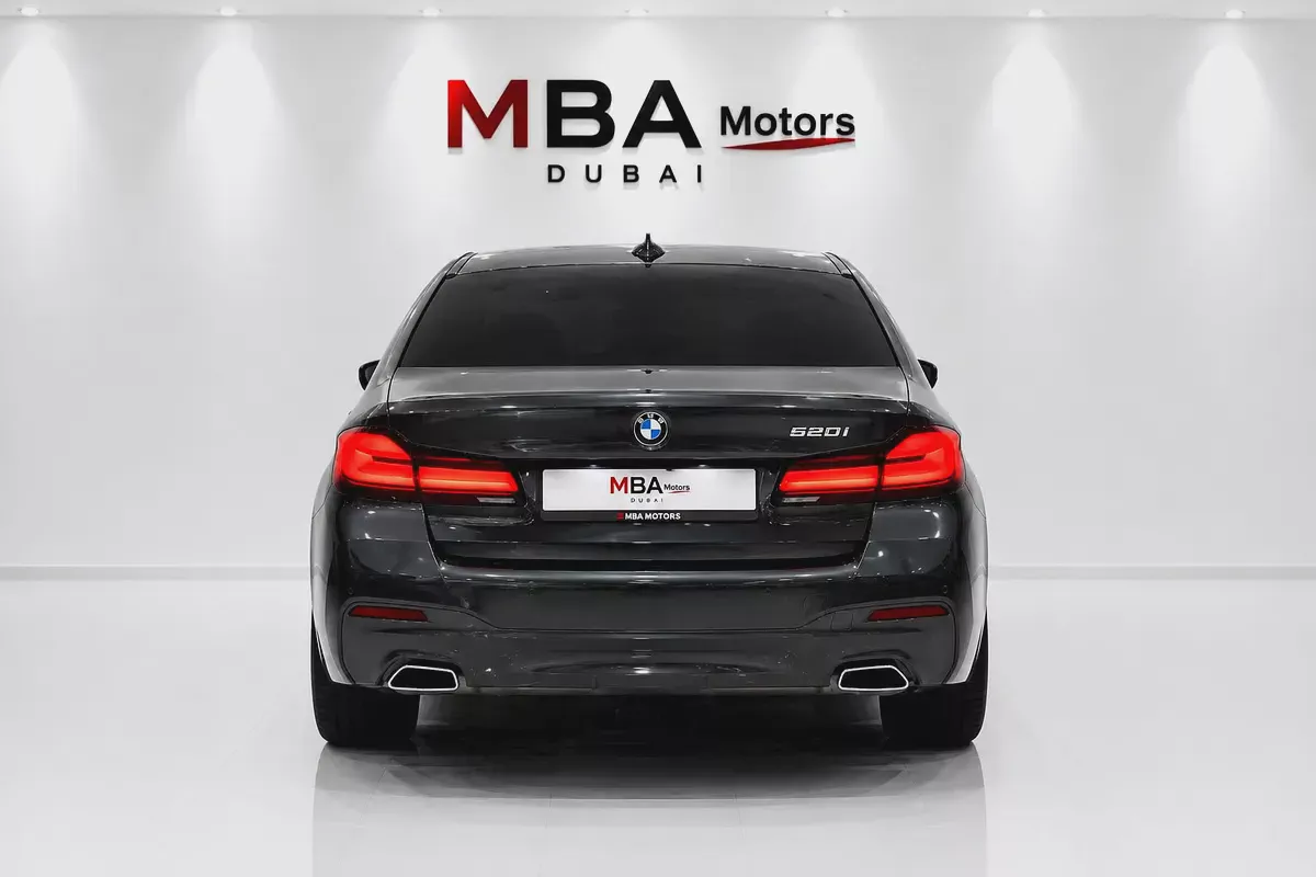 BMW 5-Series 520i M Sport 2022 - 67,000 kms-4-4