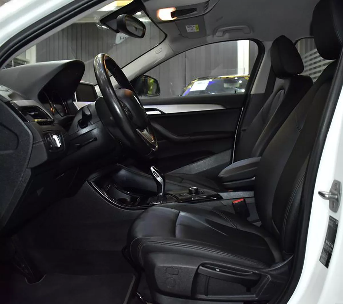 BMW X2 sDrive20i ( 2020 Model ) in White...-8-8