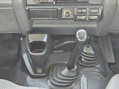 Toyota Land Cruiser 70 LC76 STD LANDCRUISER LC78 / RIGHT HAND DRIVE ONLY FOR EXPORT / 4.2L DIESEL M/T / TROOP CARRIER-12